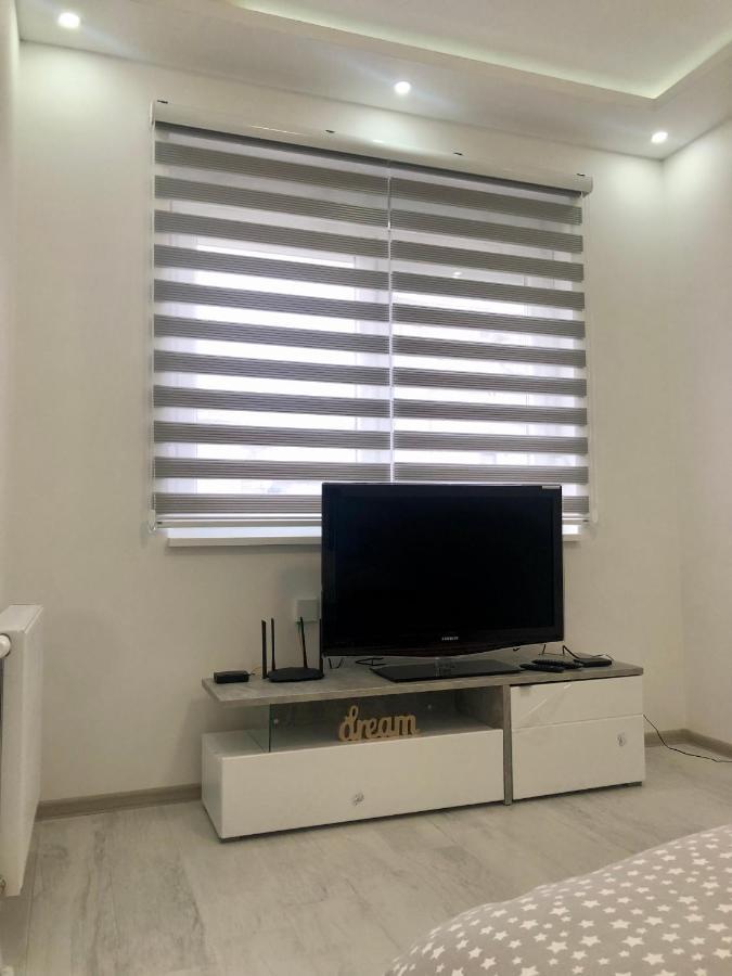 Apartman Silver Star ซอมโบร์ ภายนอก รูปภาพ