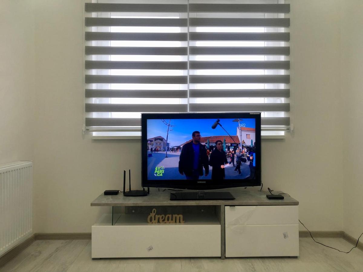 Apartman Silver Star ซอมโบร์ ภายนอก รูปภาพ